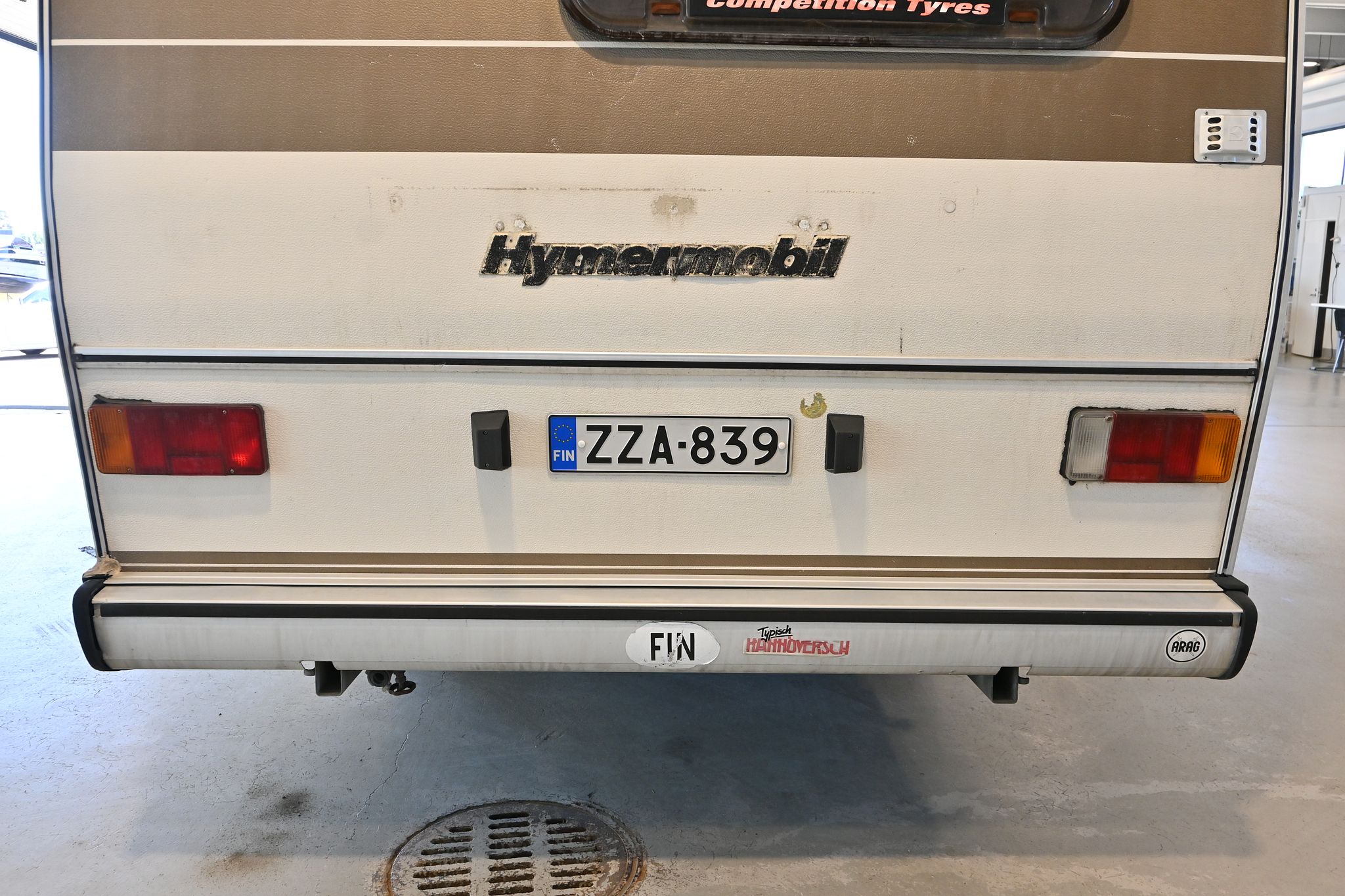 Image 10/39