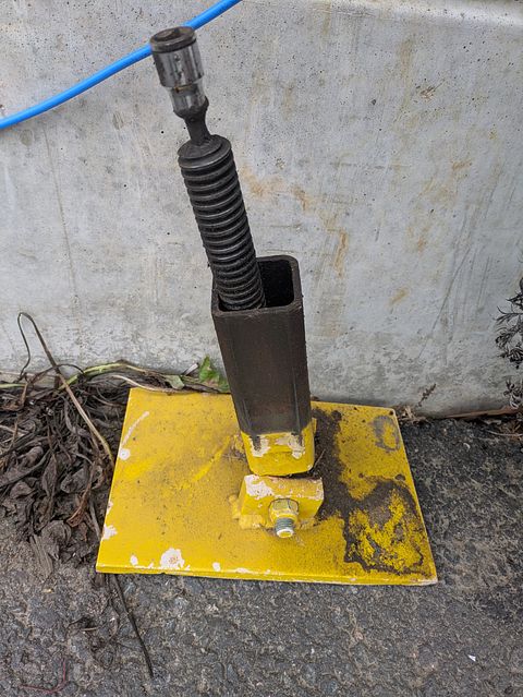 Image 7/7