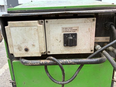 Image 3/10