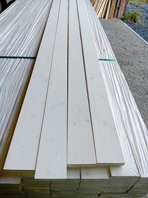 Image 2/7