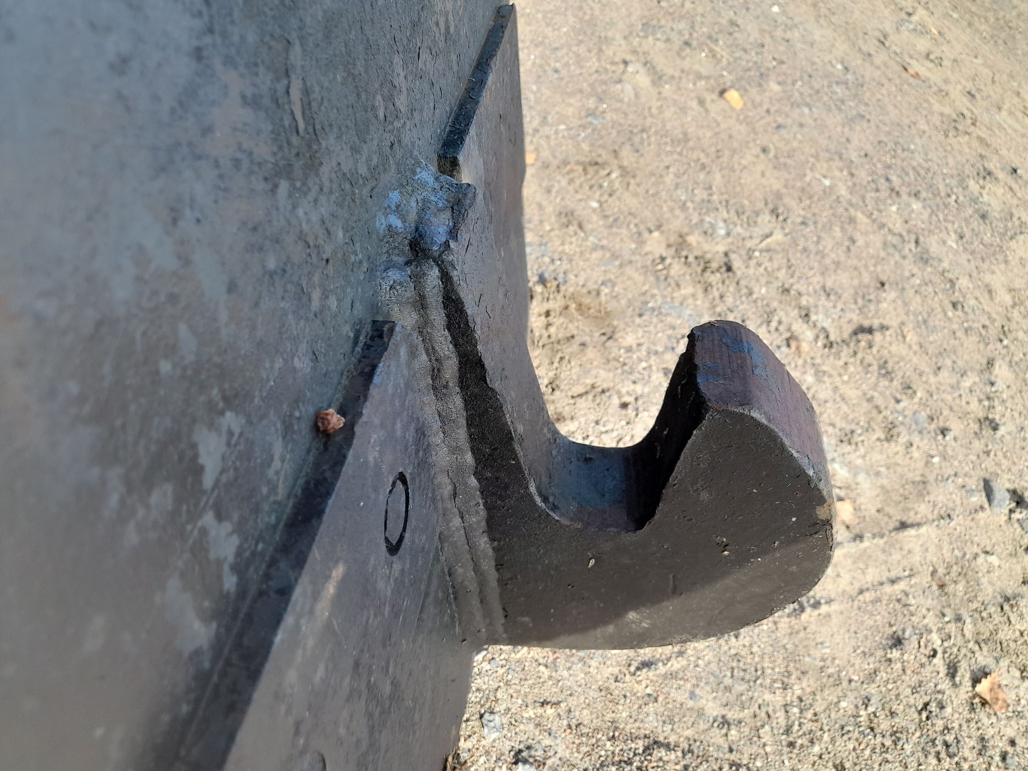 Image 9/9