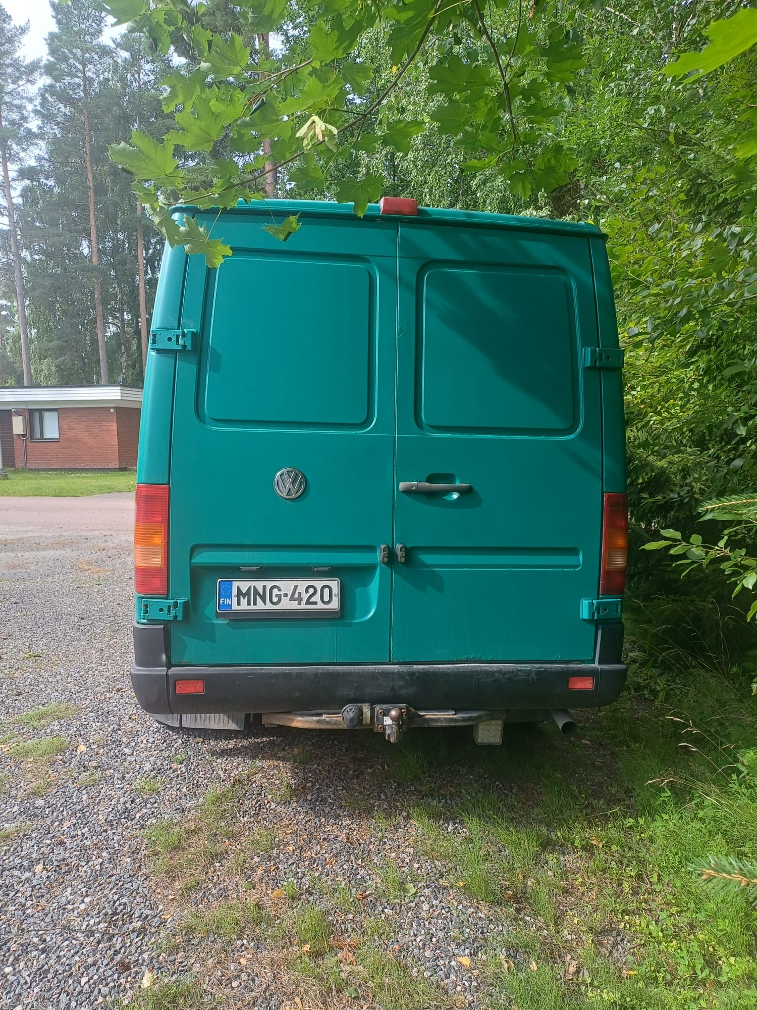 Image 4/15