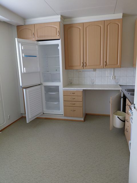 Image 3/15
