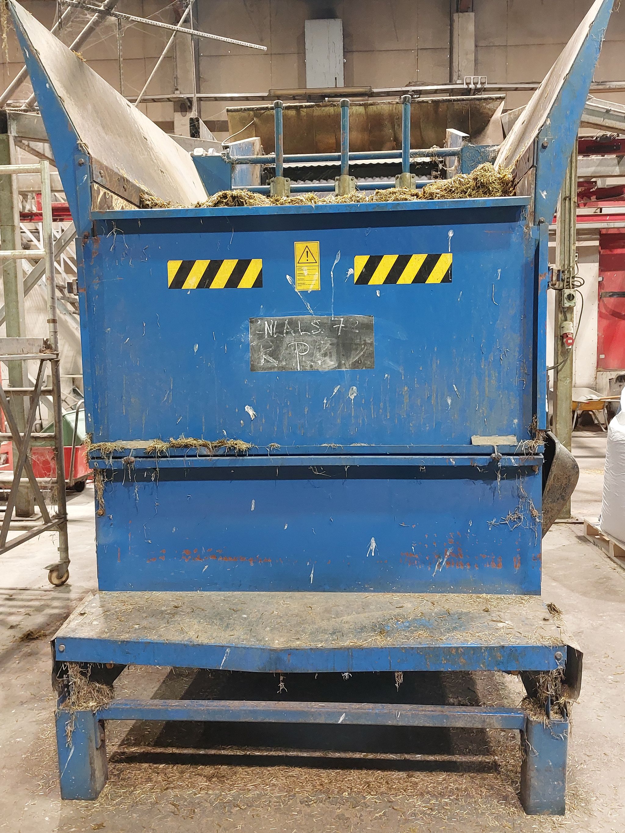 Image 9/10