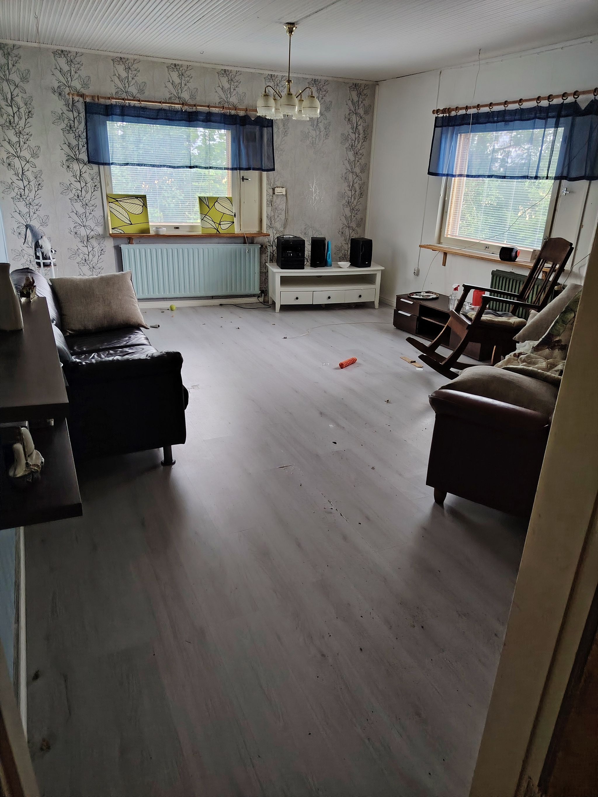 Image 30/61