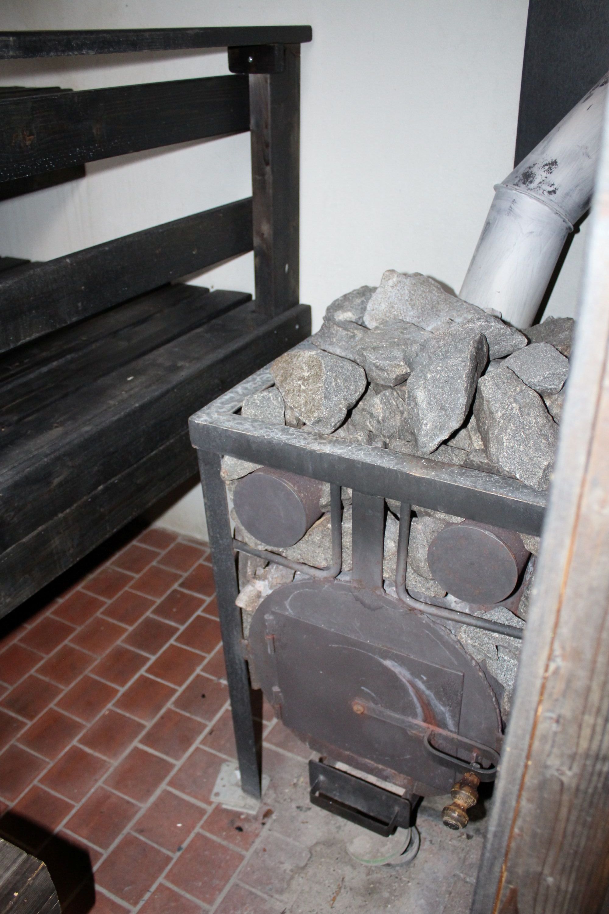 Image 14/66
