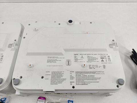 Image 4/5