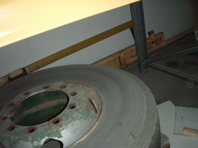Image 12/13