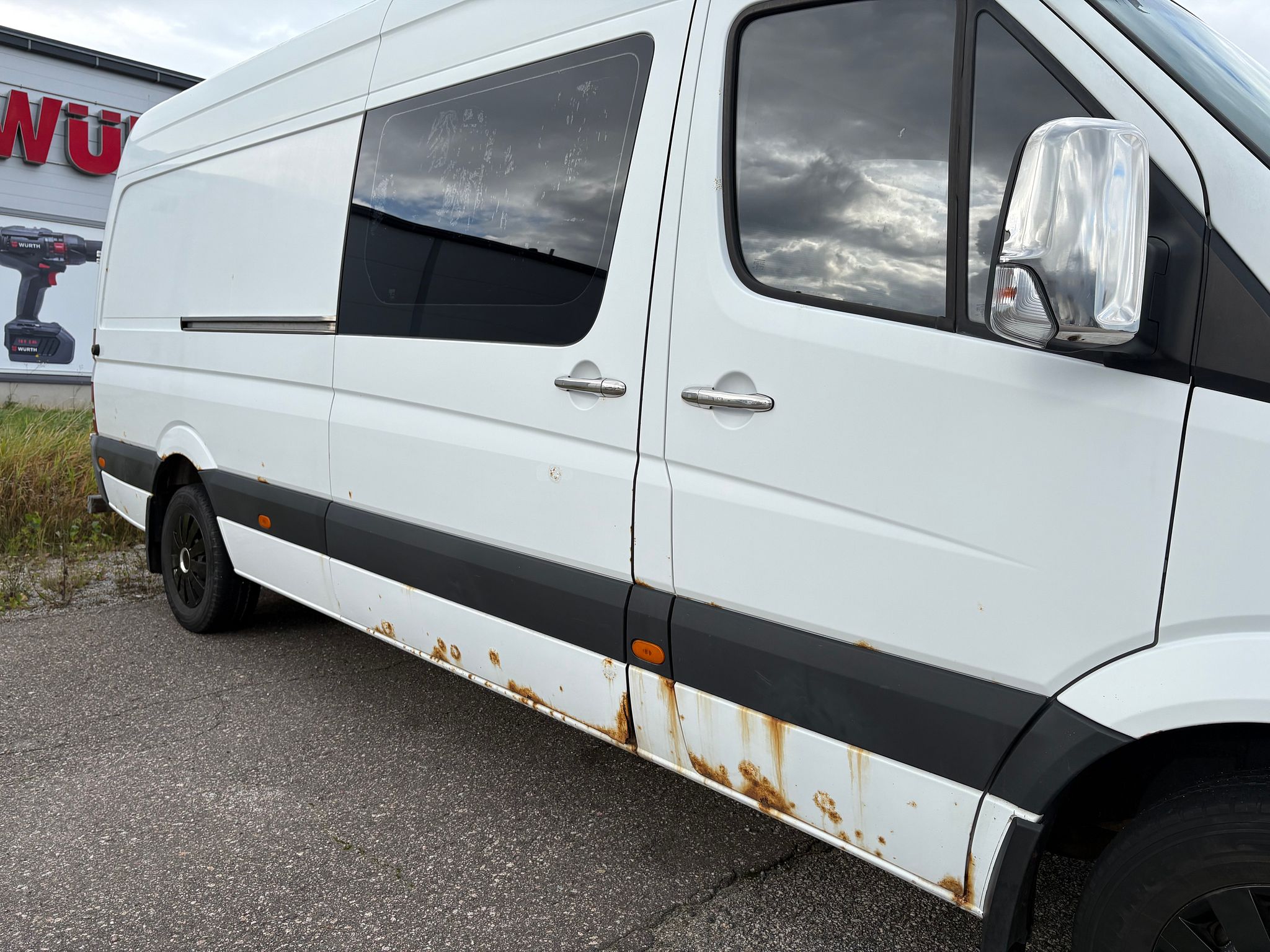 Image 14/48