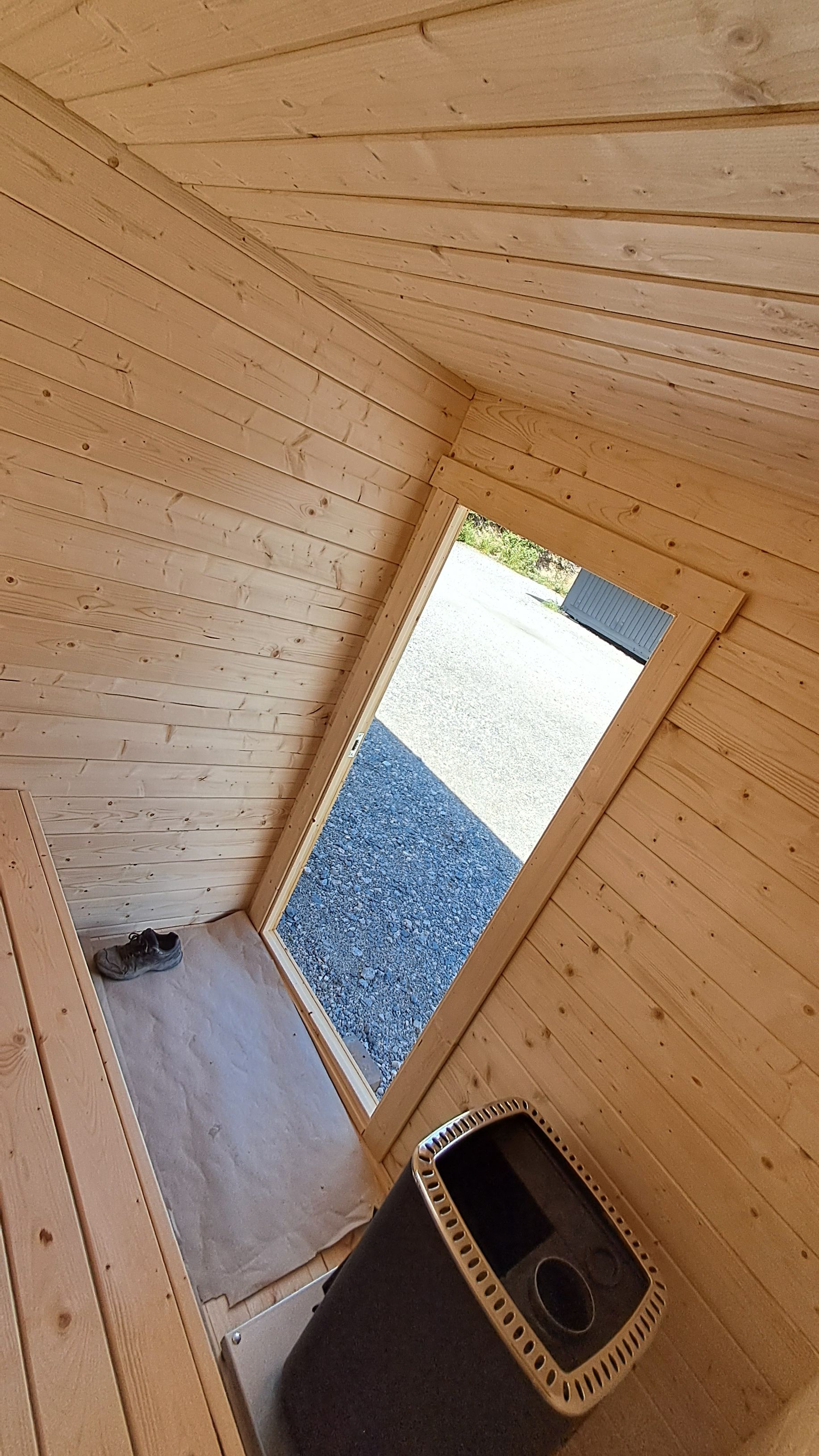 Image 6/11