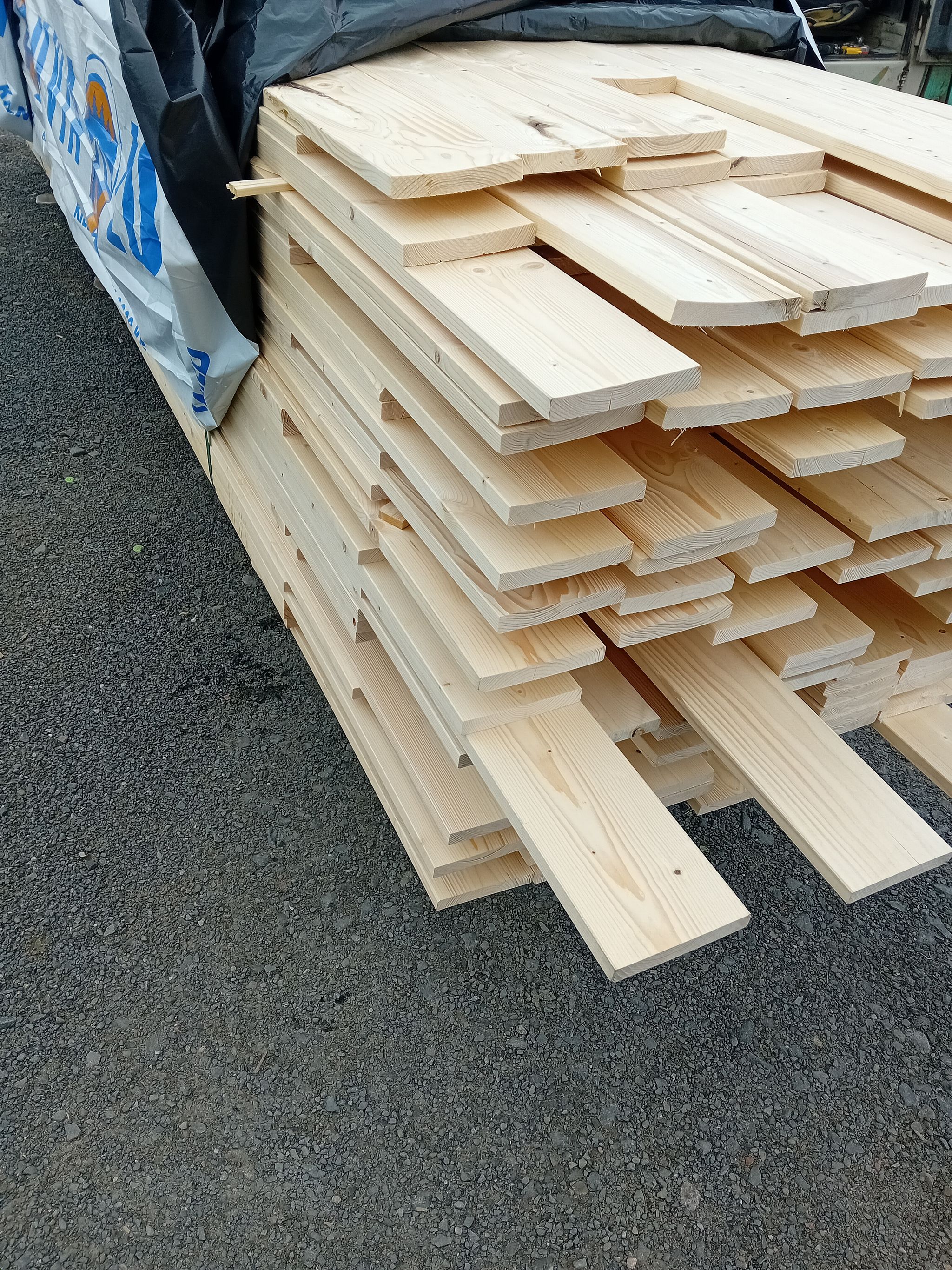 Image 7/8