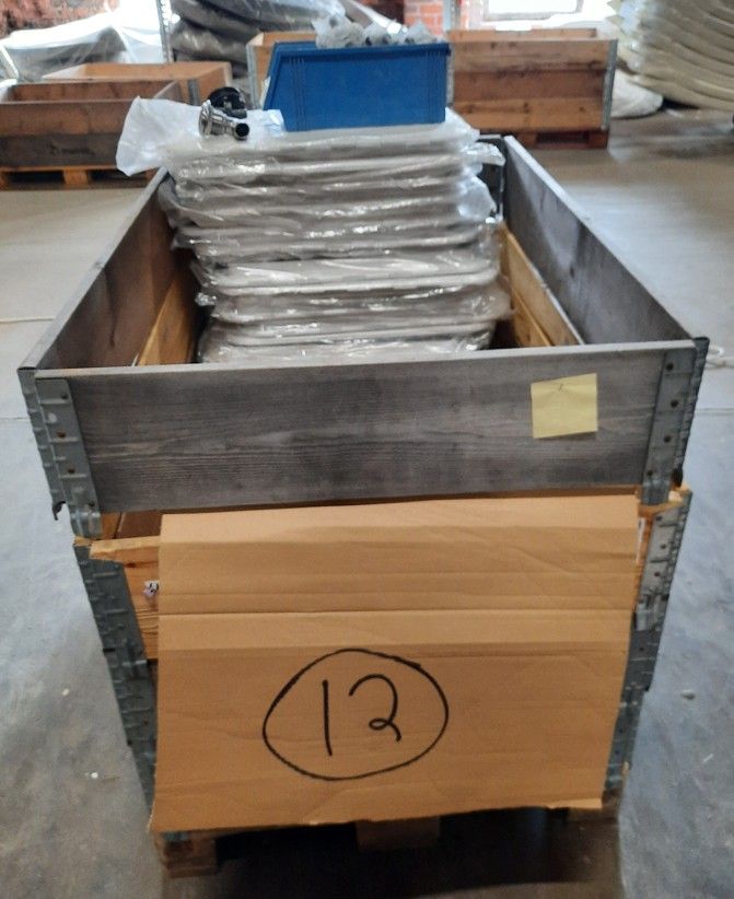 Image 1/2