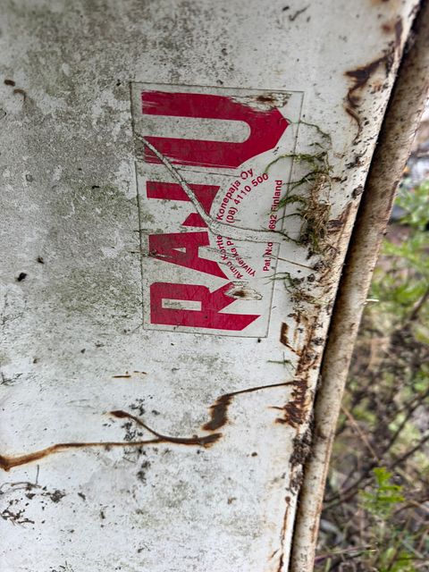 Image 8/8