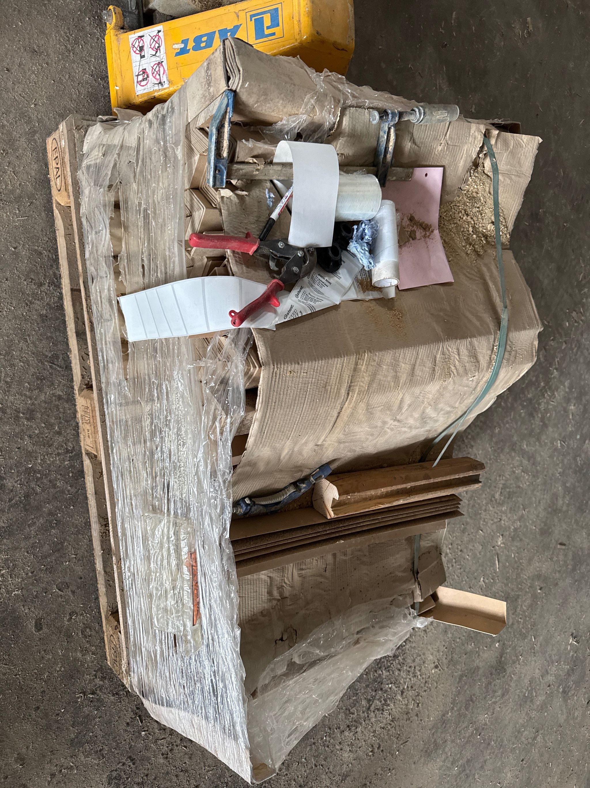 Image 22/24