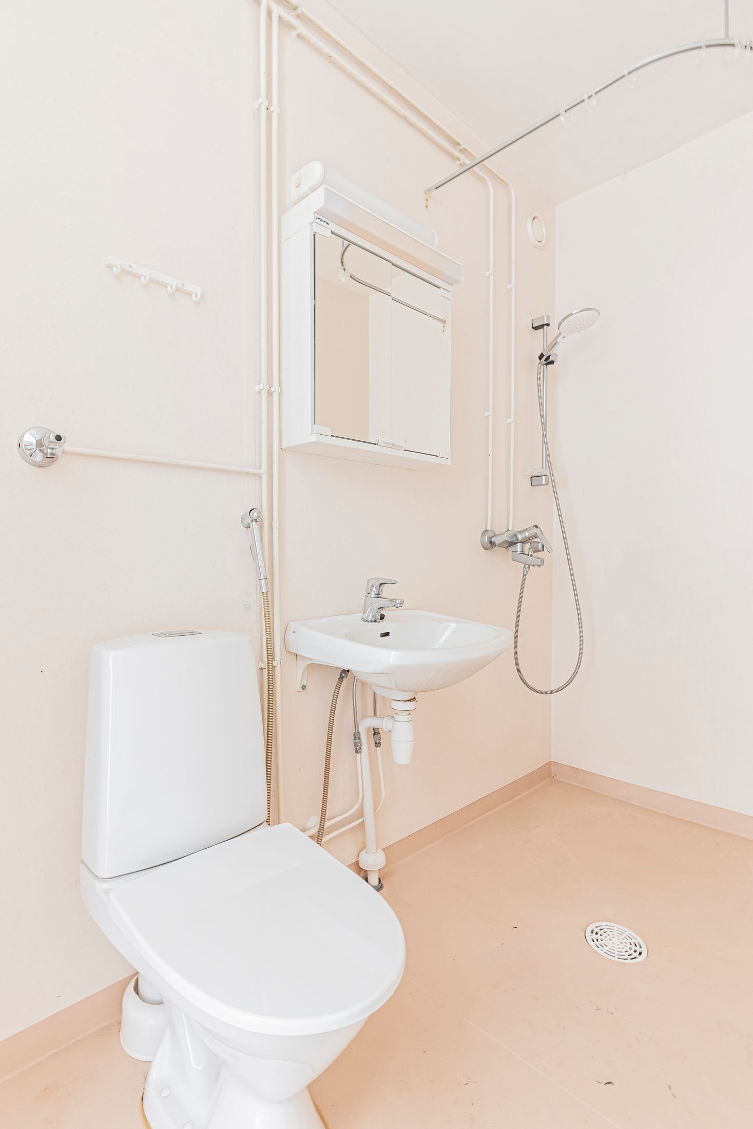 Image 23/23