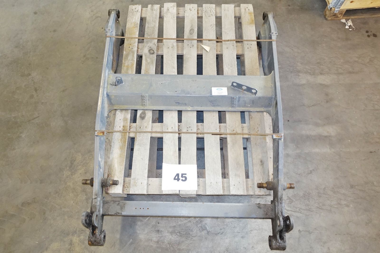 Image 7/8