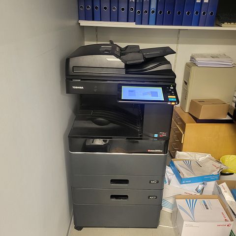 Image 1/3