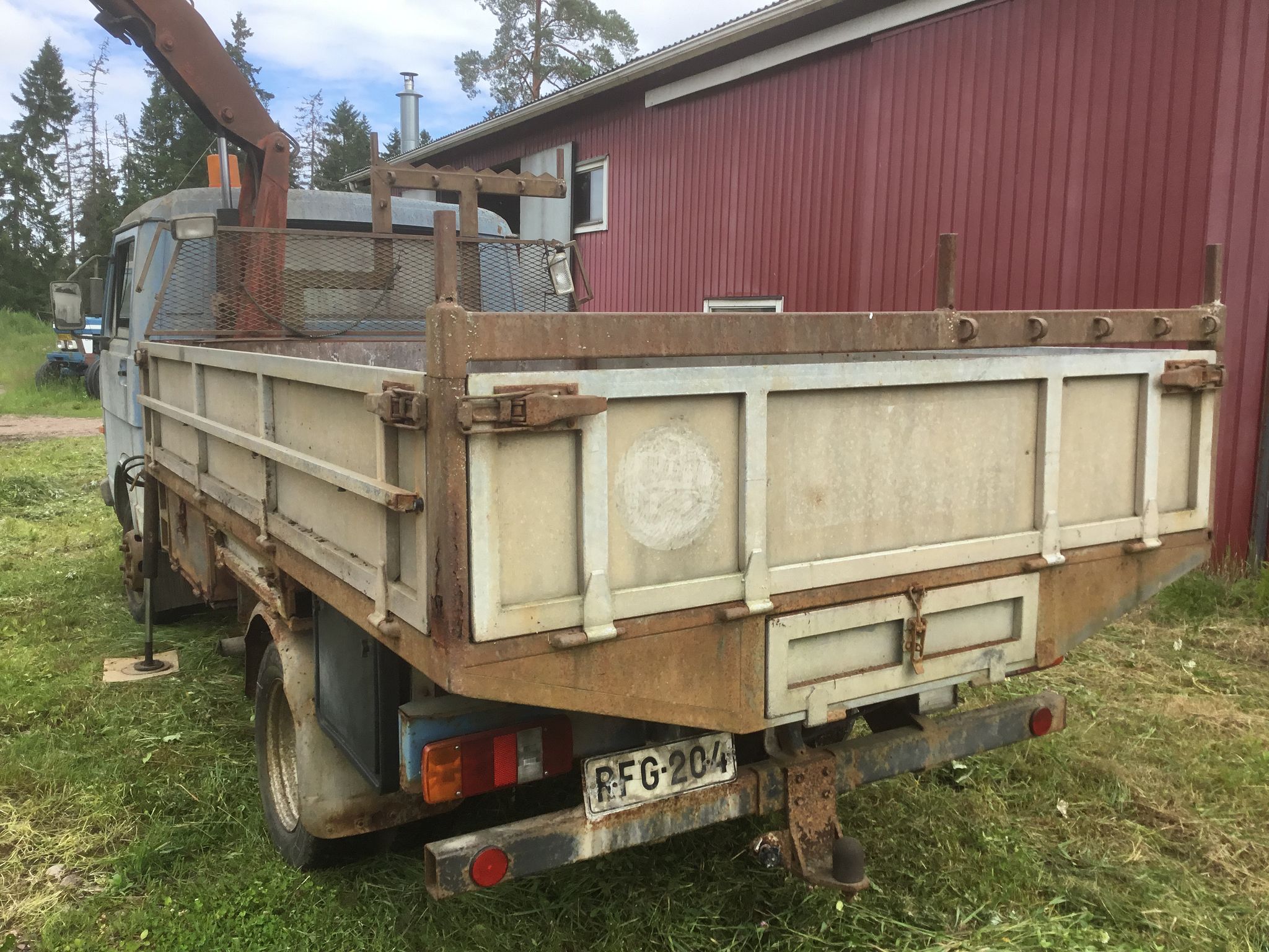 Image 4/7