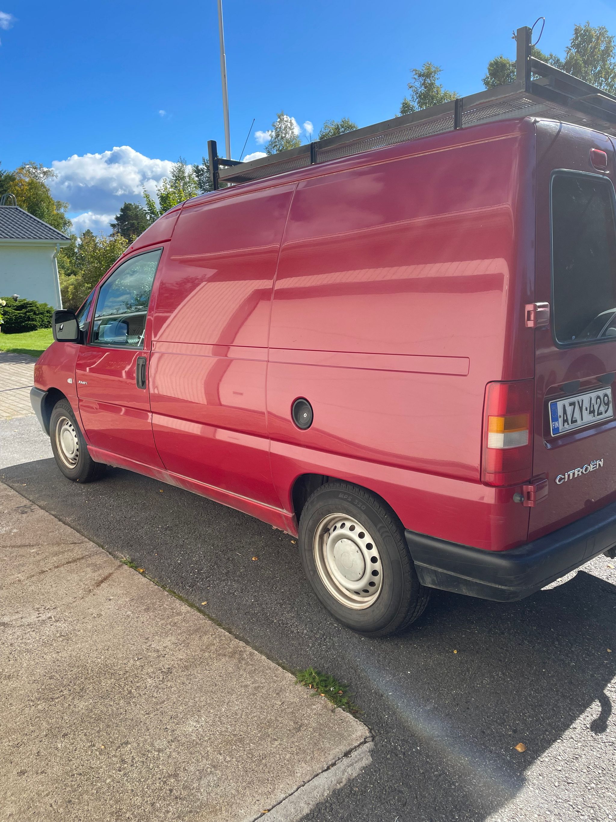 Image 3/22