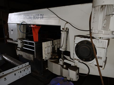 Image 4/4