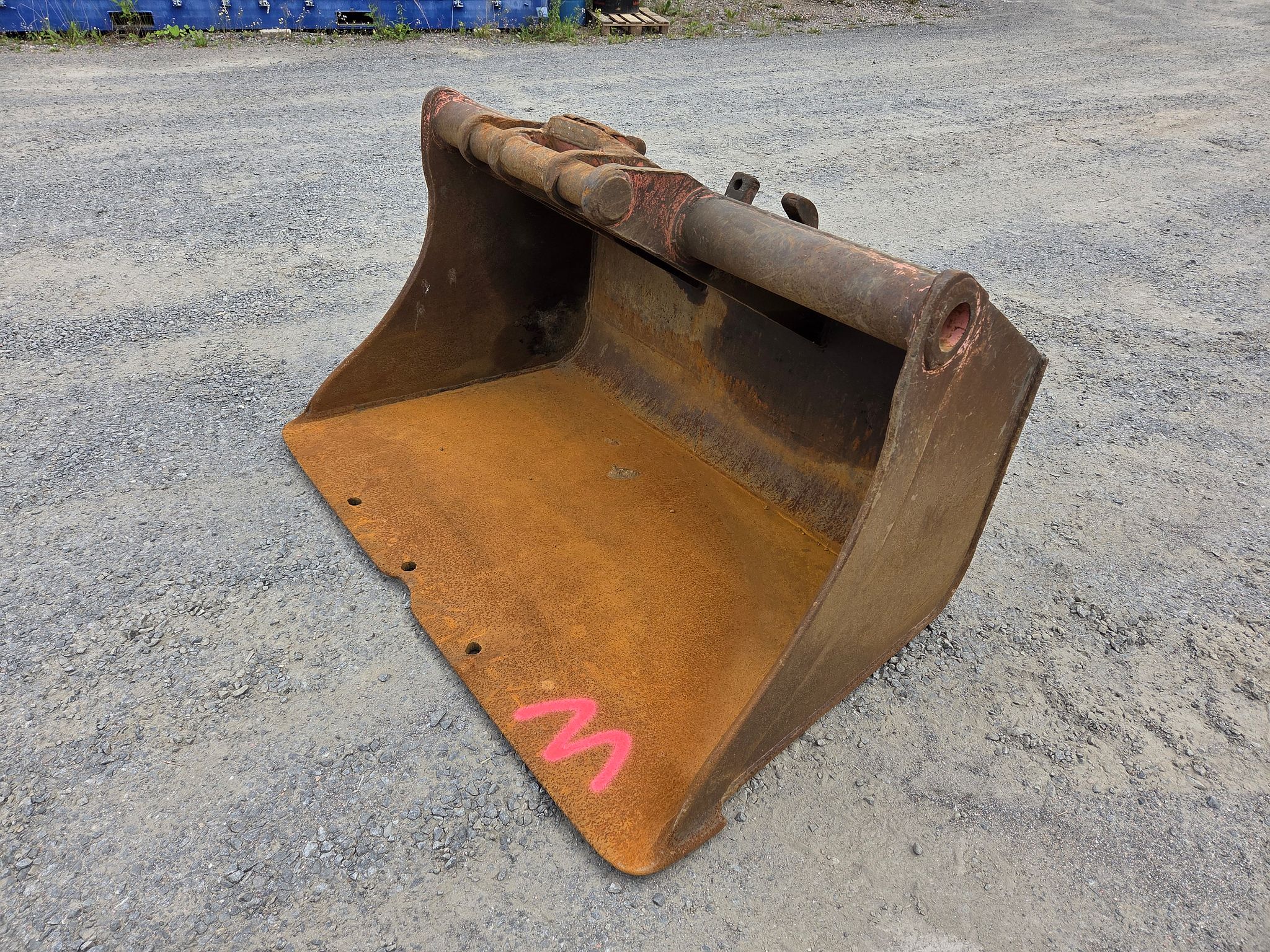 Image 4/4