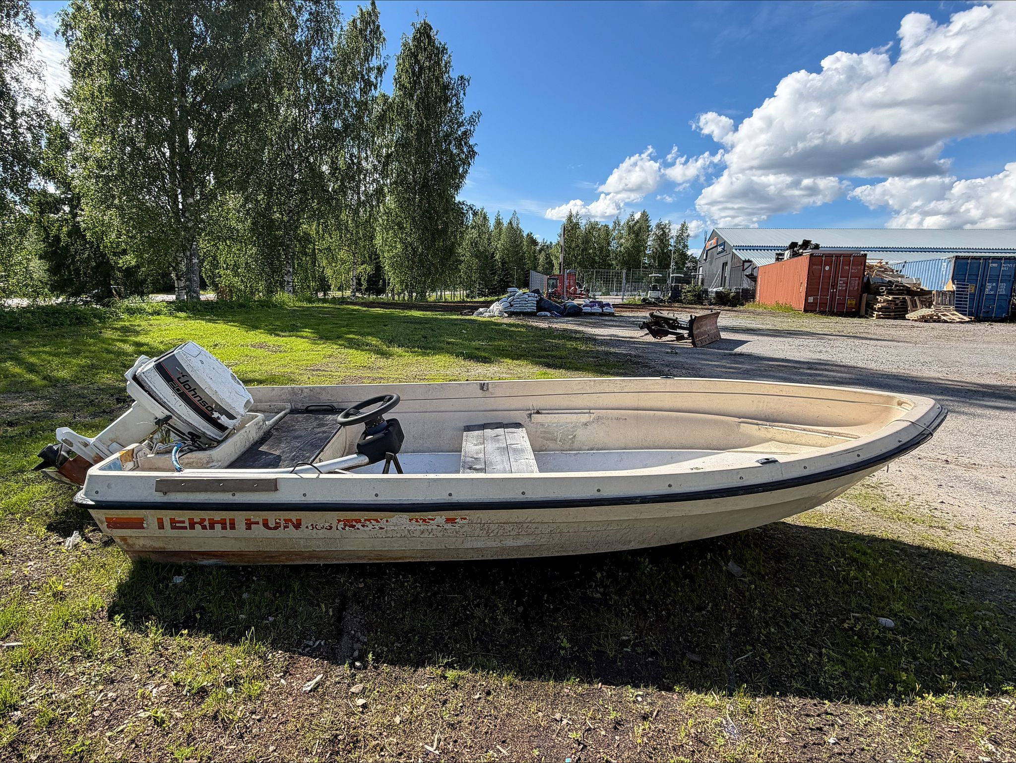 Image 4/4