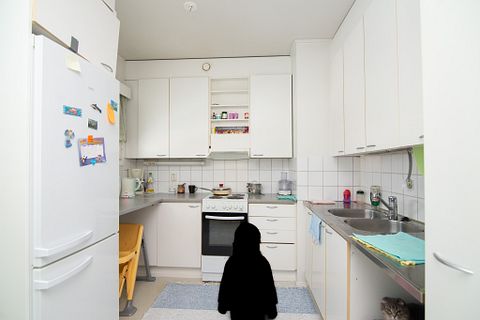 Image 4/7