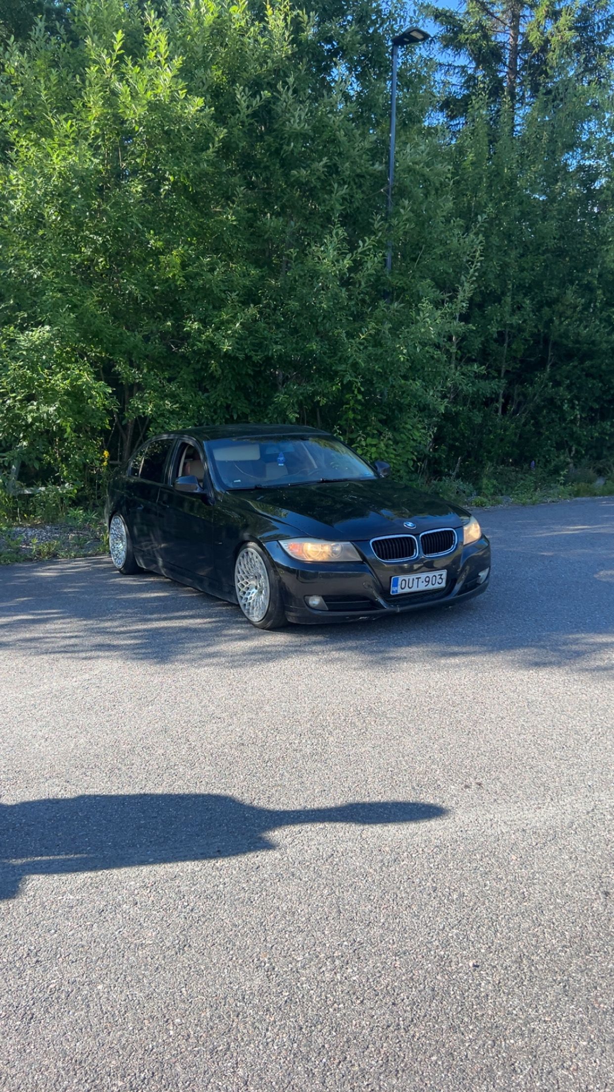 Image 2/12