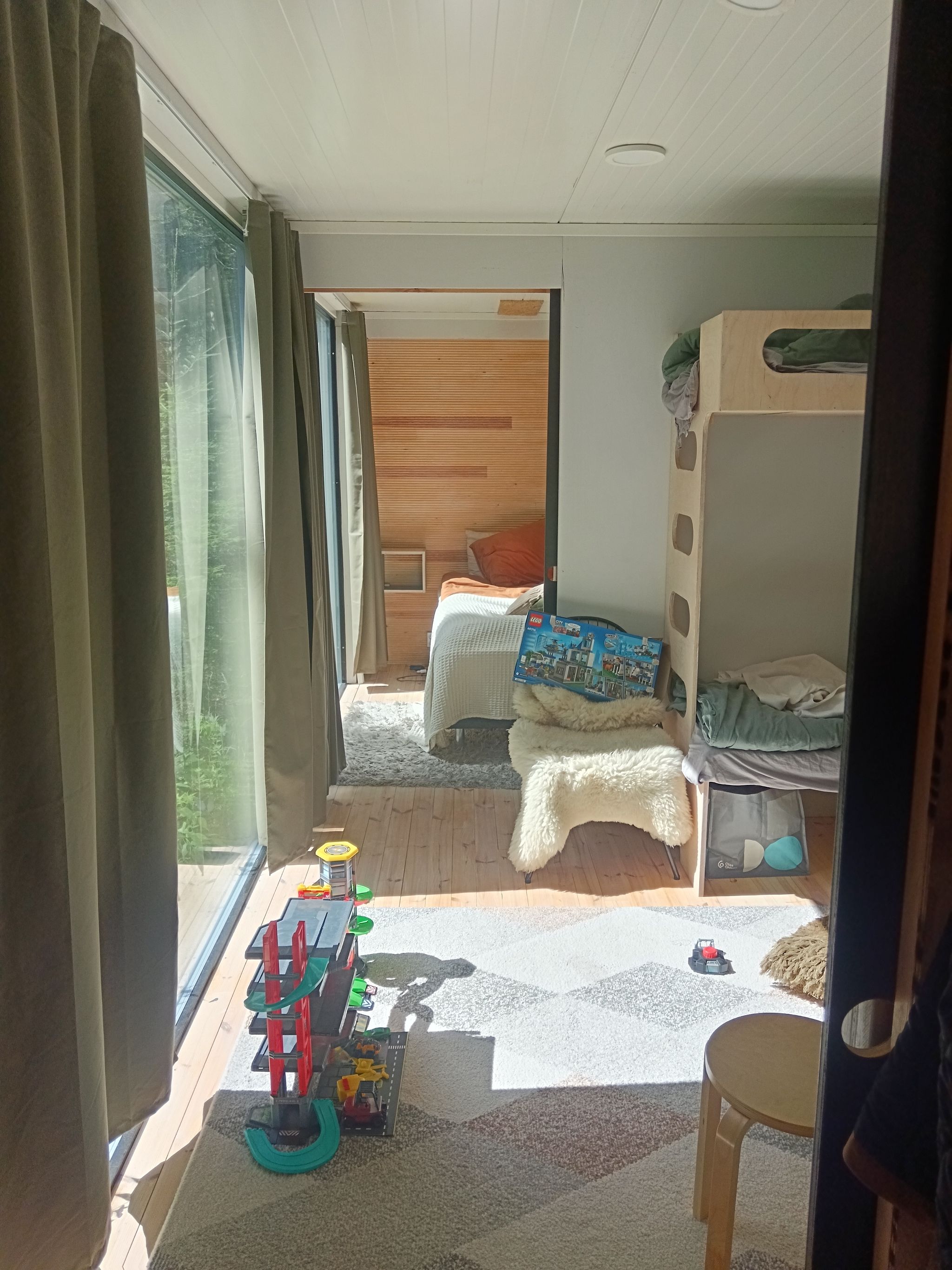 Image 5/18