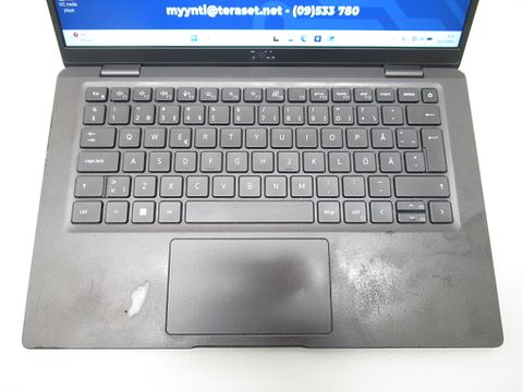 Image 4/8