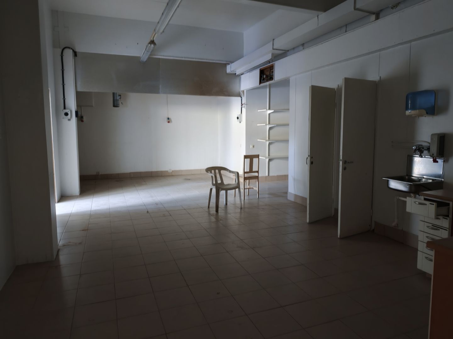 Image 14/39
