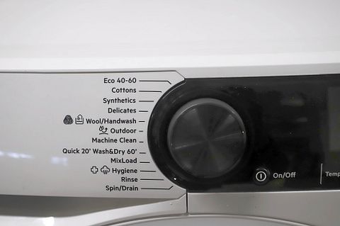 Image 7/18