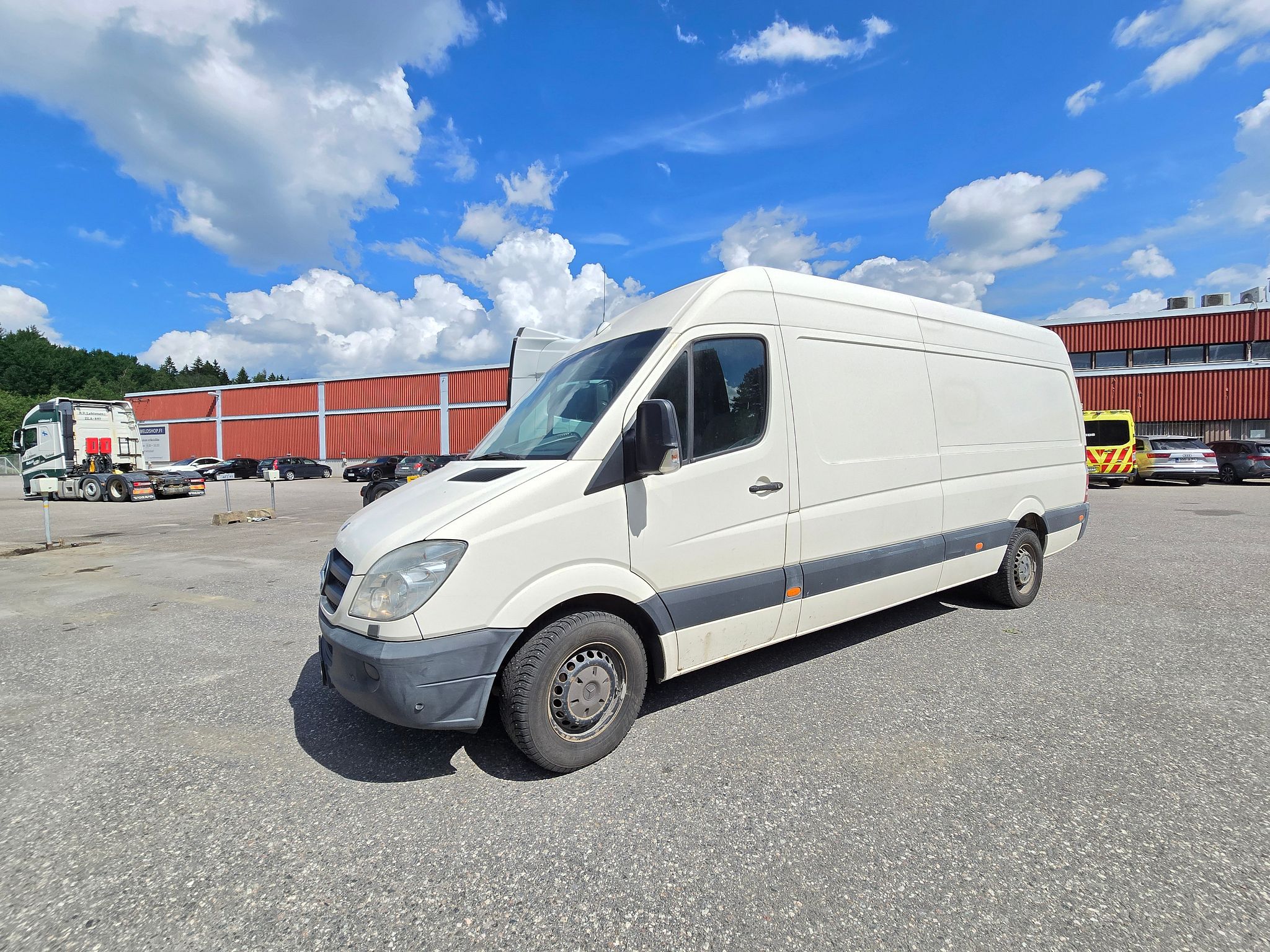 Image 5/157