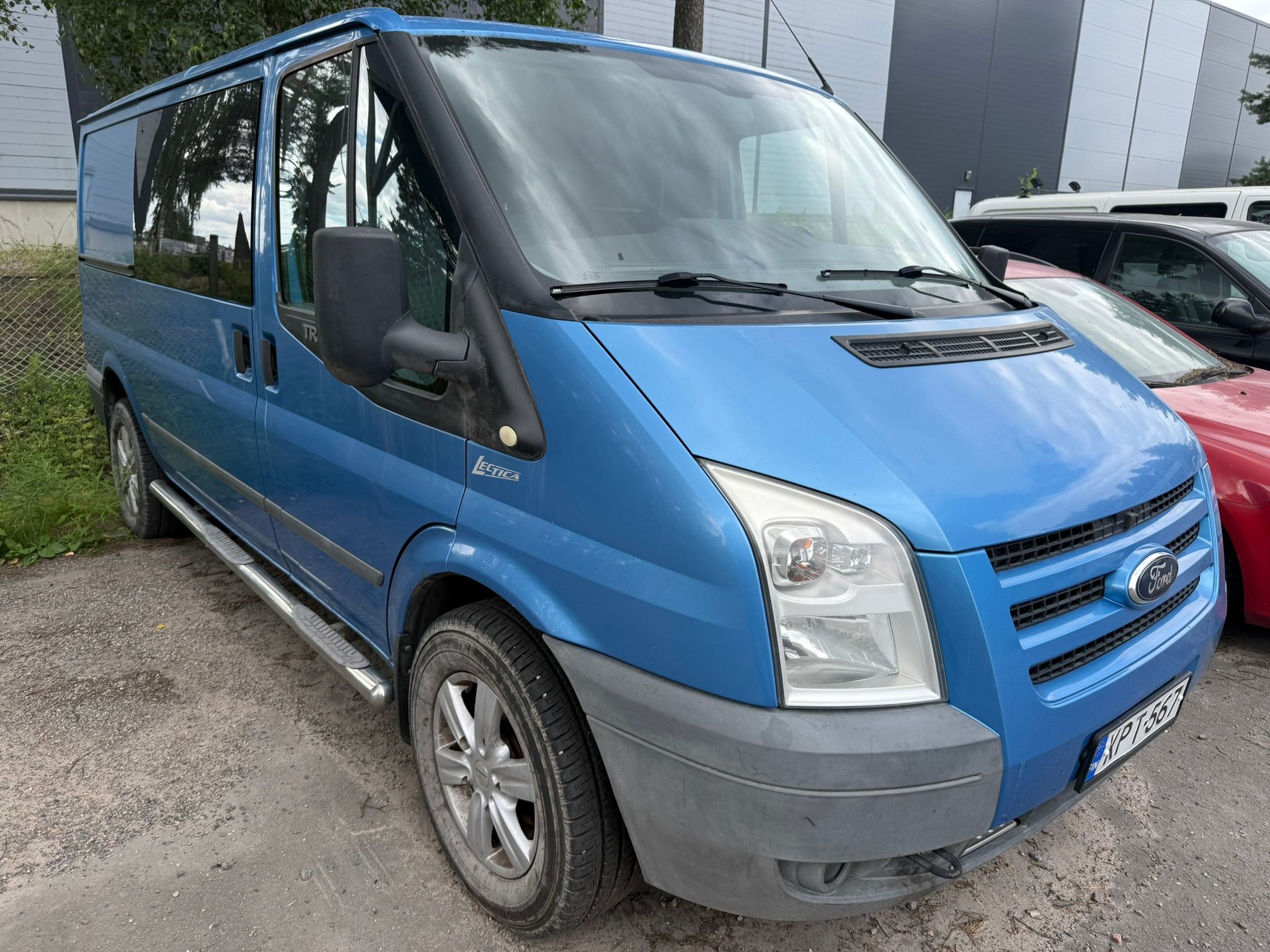 Image 3/19
