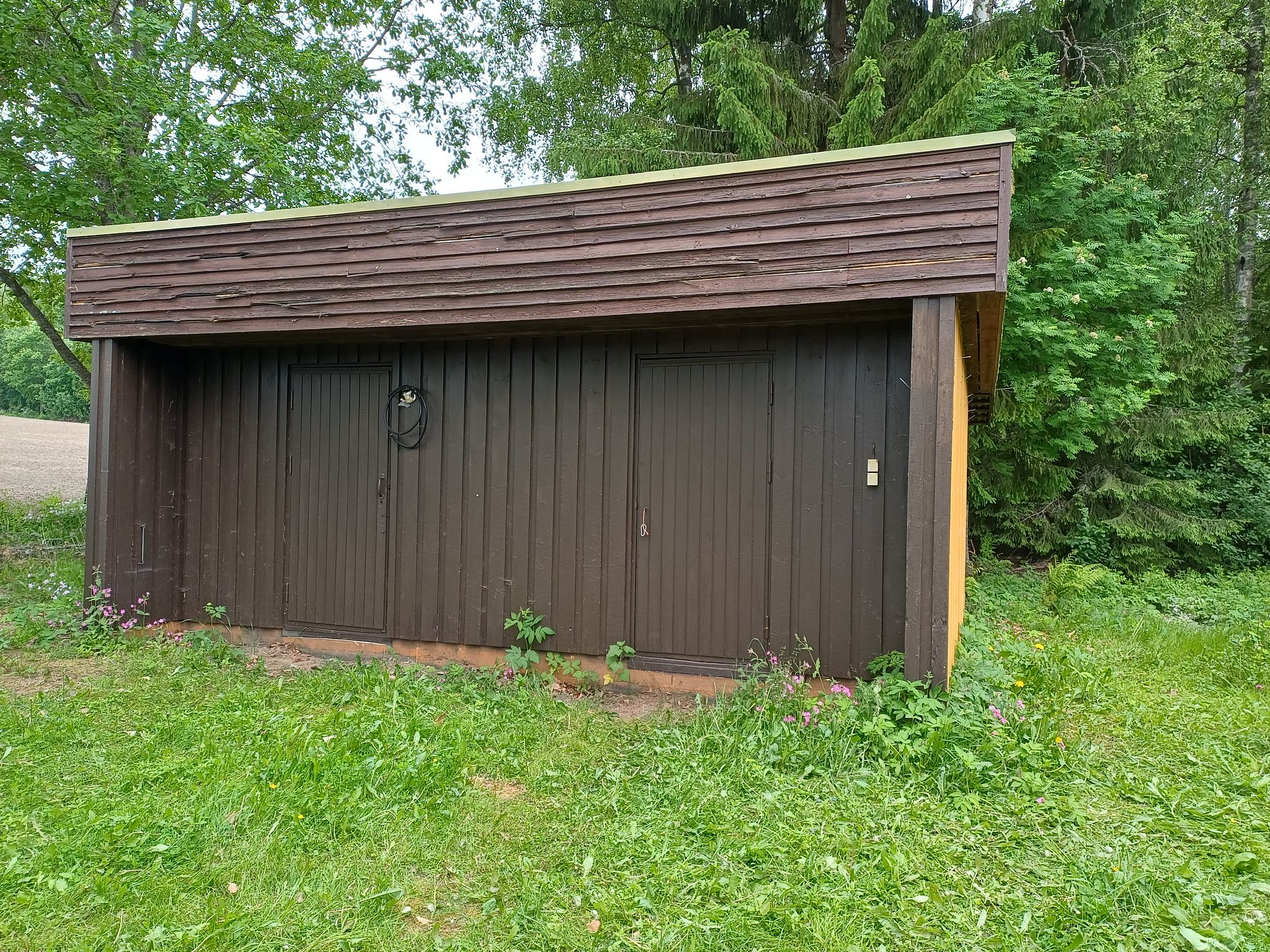 Image 17/56
