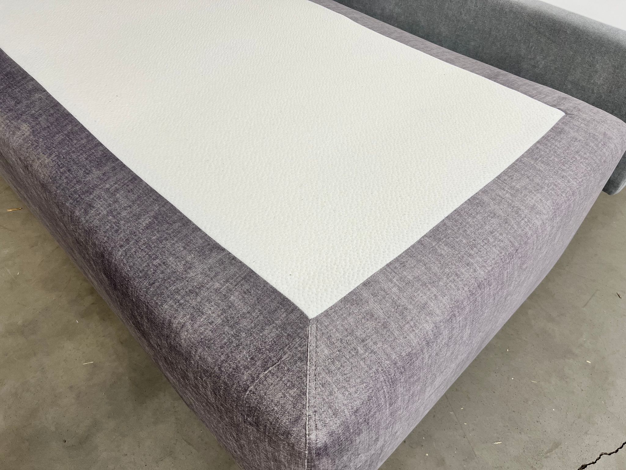 Image 11/12