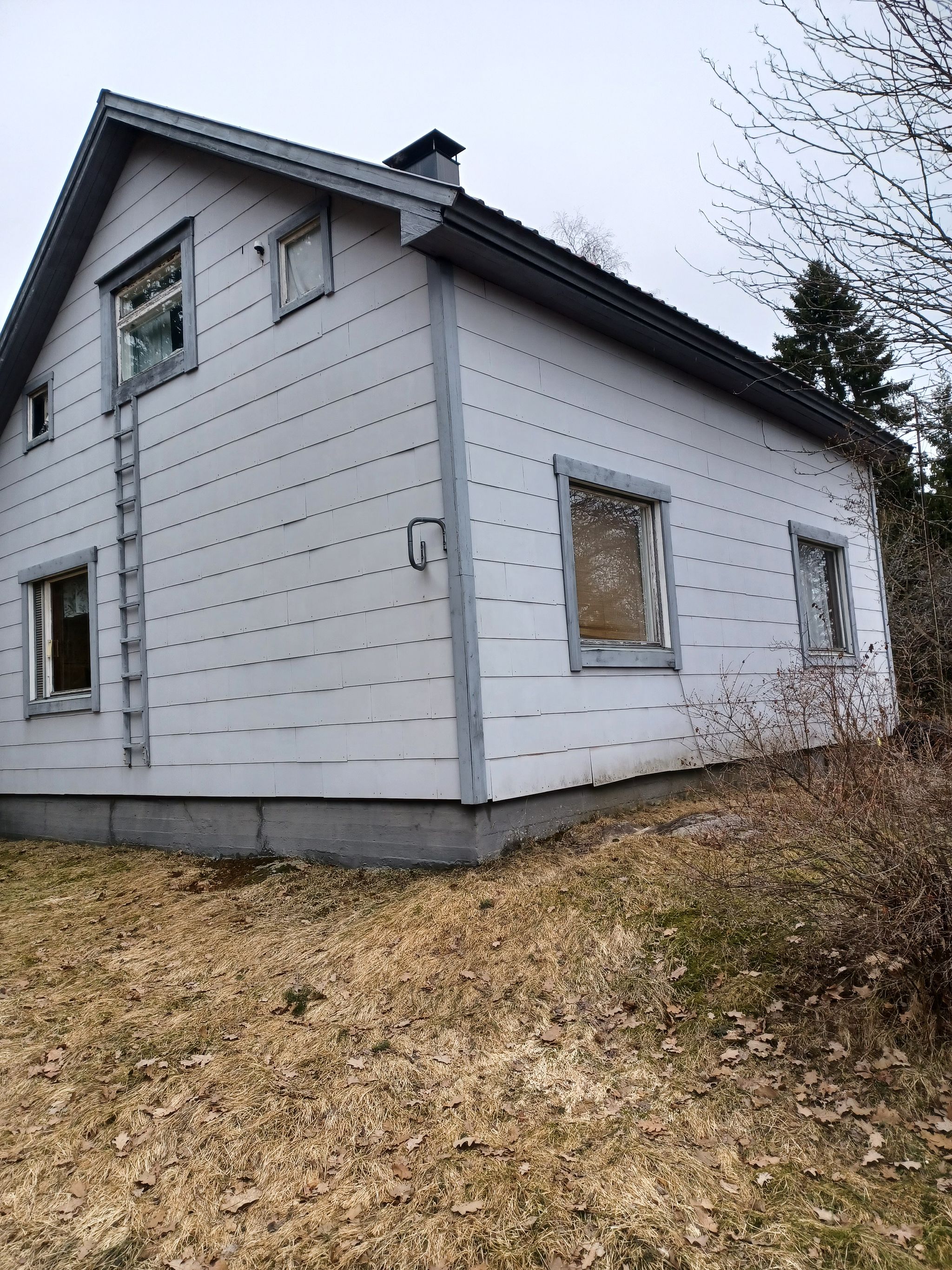 Image 2/22