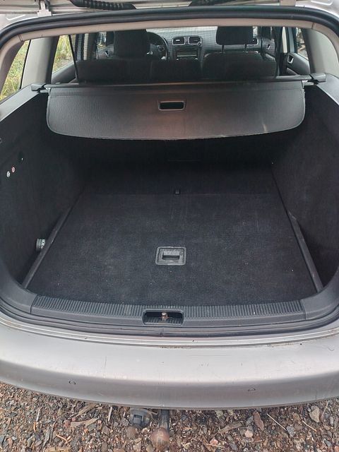 Image 7/10