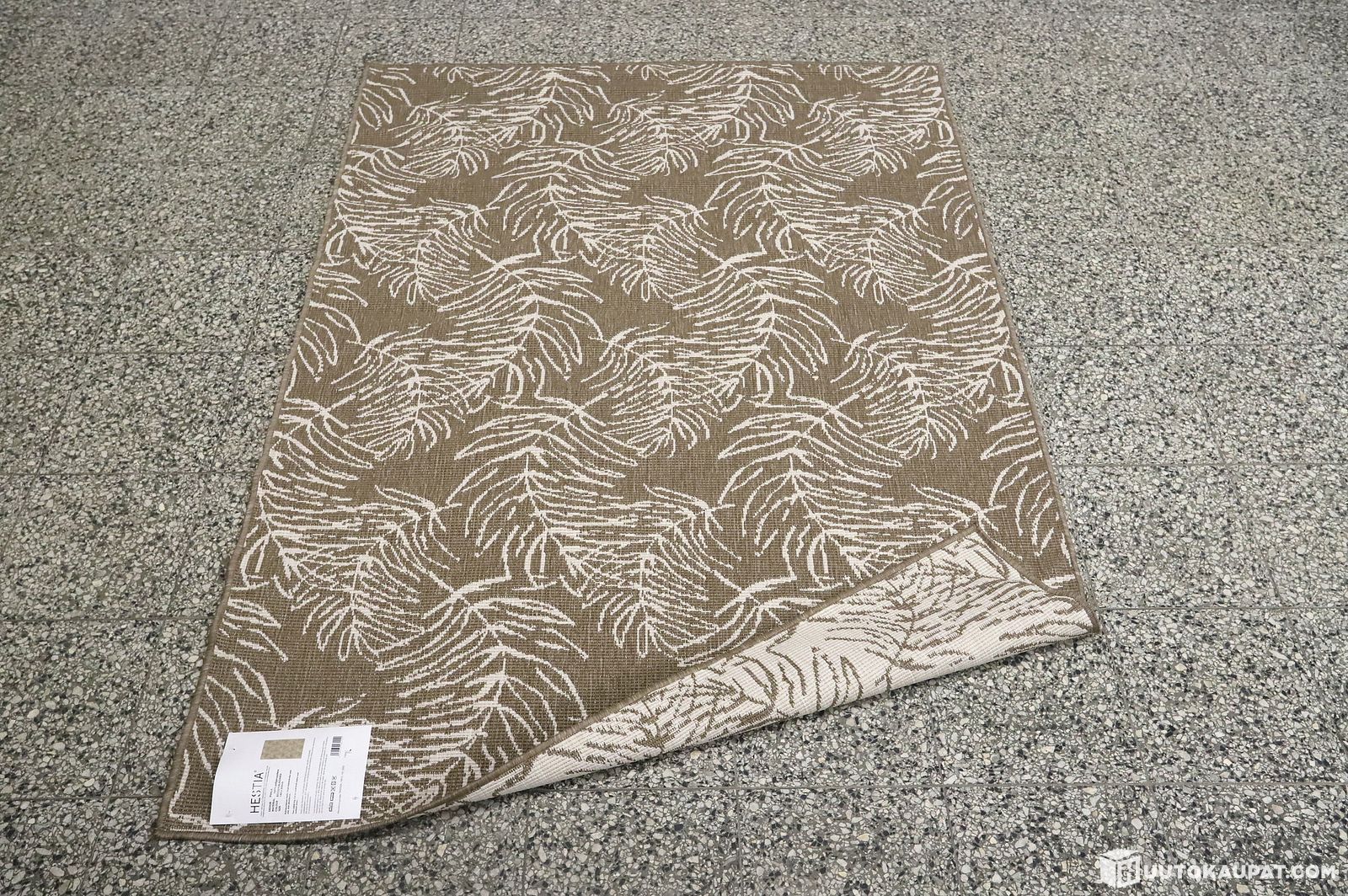 Uusia, kaksipuoleisia keskilattiamattoja sisä- ja ulkokäyttöön 3 kpl (200cm x 140cm), MTR6835. MeTrade Oy konkurssipesä 3636439-1, Hausjärvi的来源图片