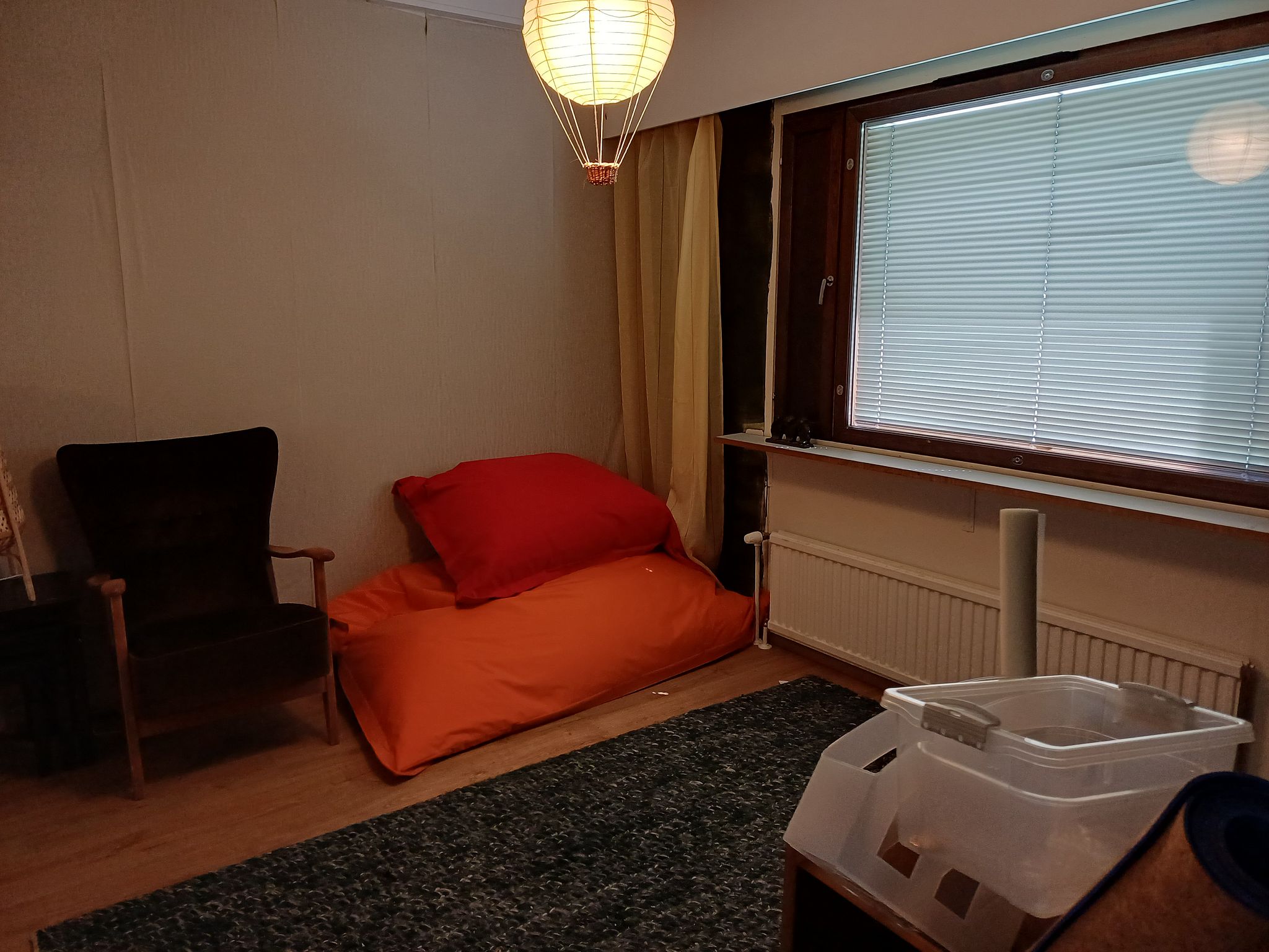 Image 24/48