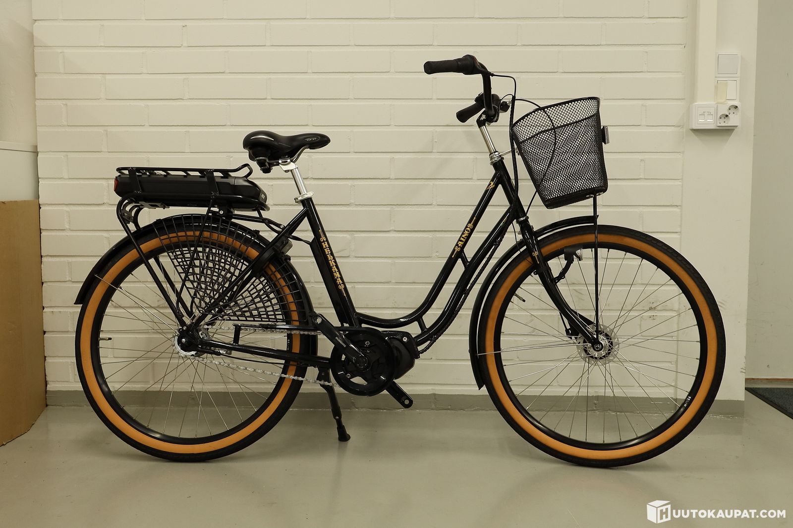 Helkama E Aino 7v S hk py r Helsinki Huutokaupat helkama-e-aino-7v-s-hk-py-r-helsinki-huutokaupat