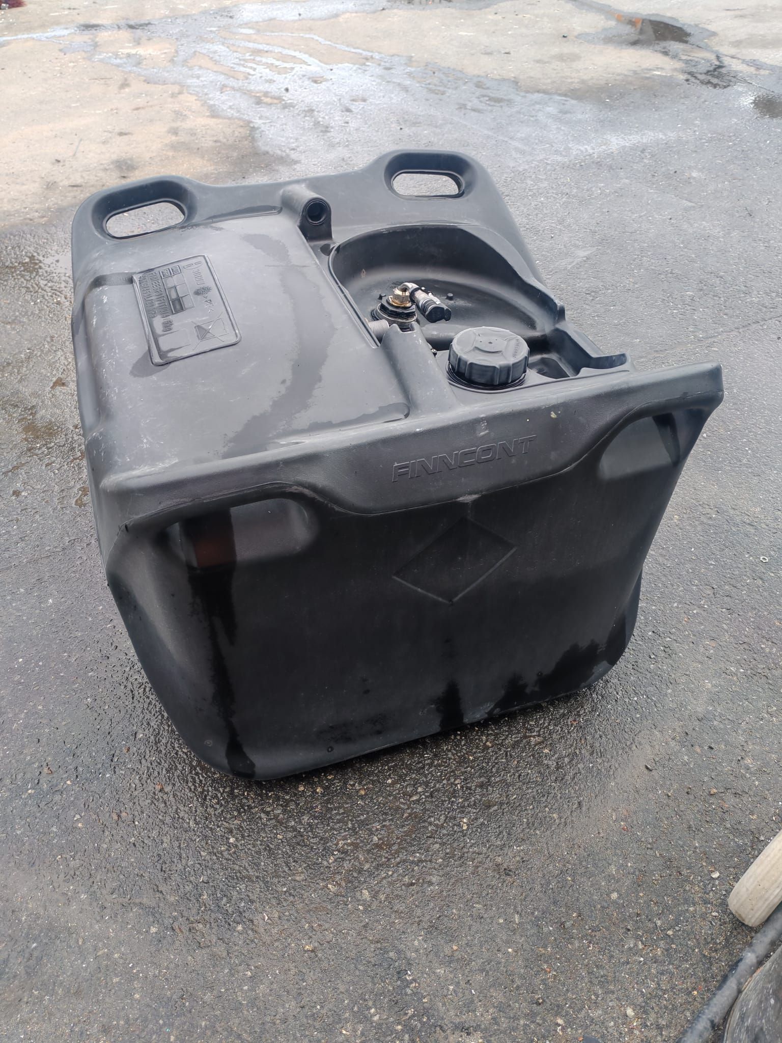 Image 1/4