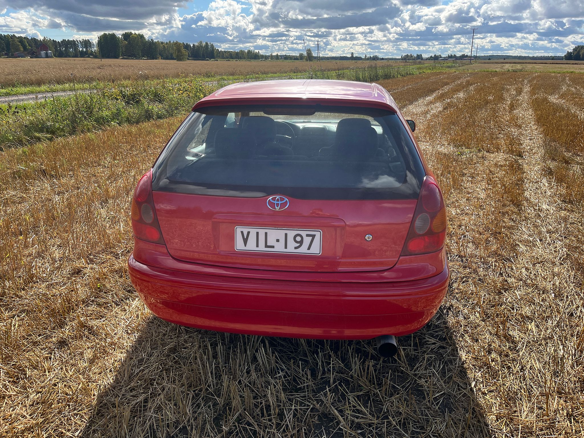 Image 4/10