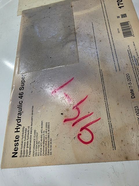 Image 2/4
