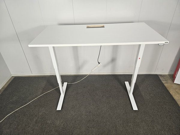 Image 3/9