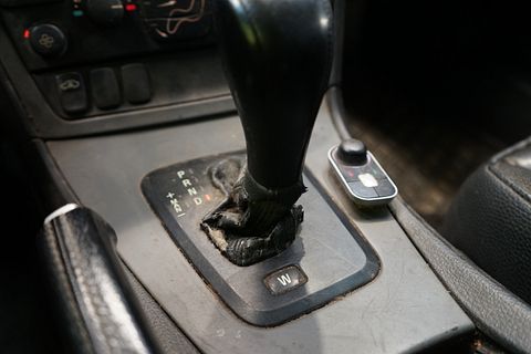 Image 12/40