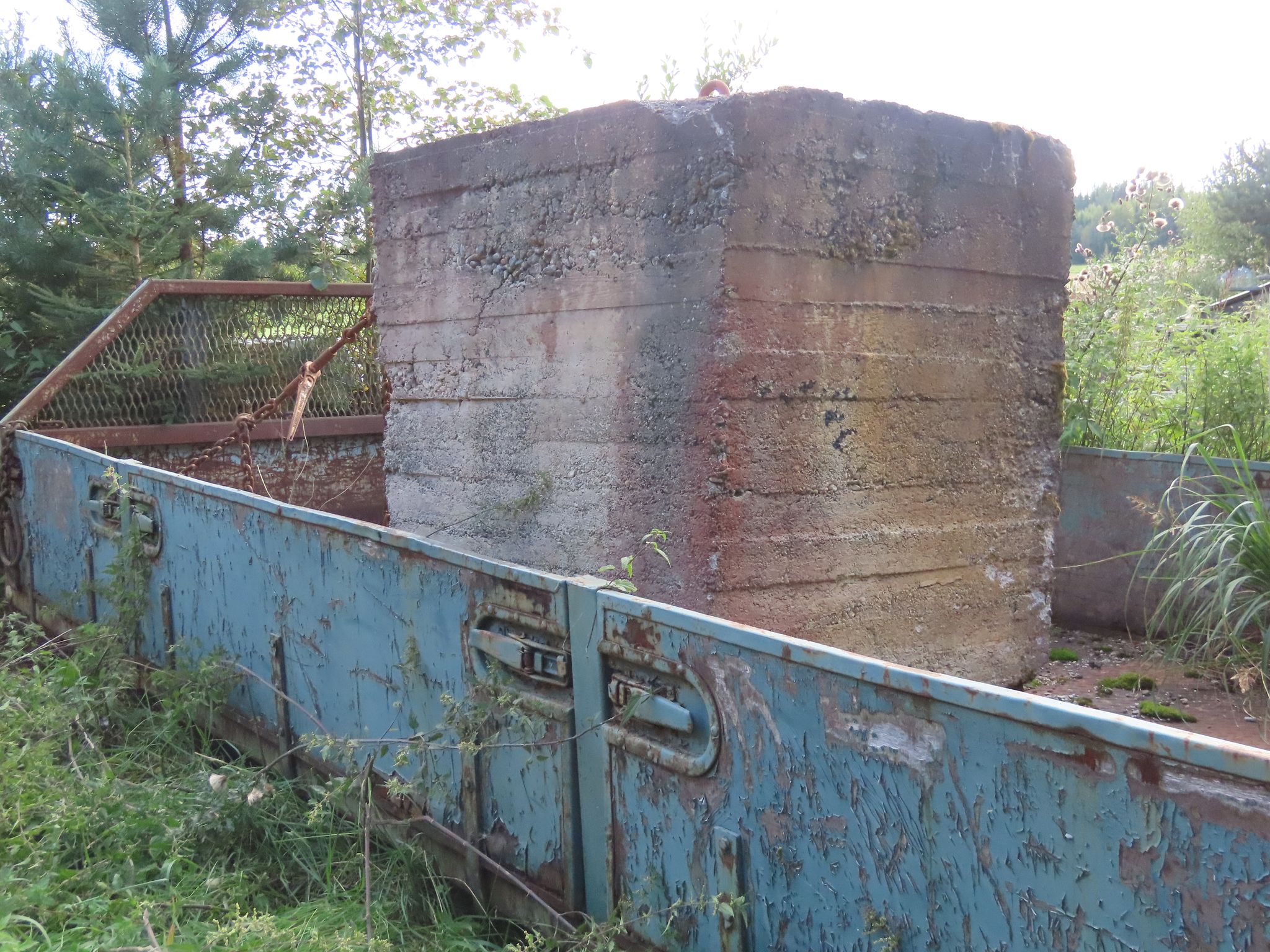 Image 5/8
