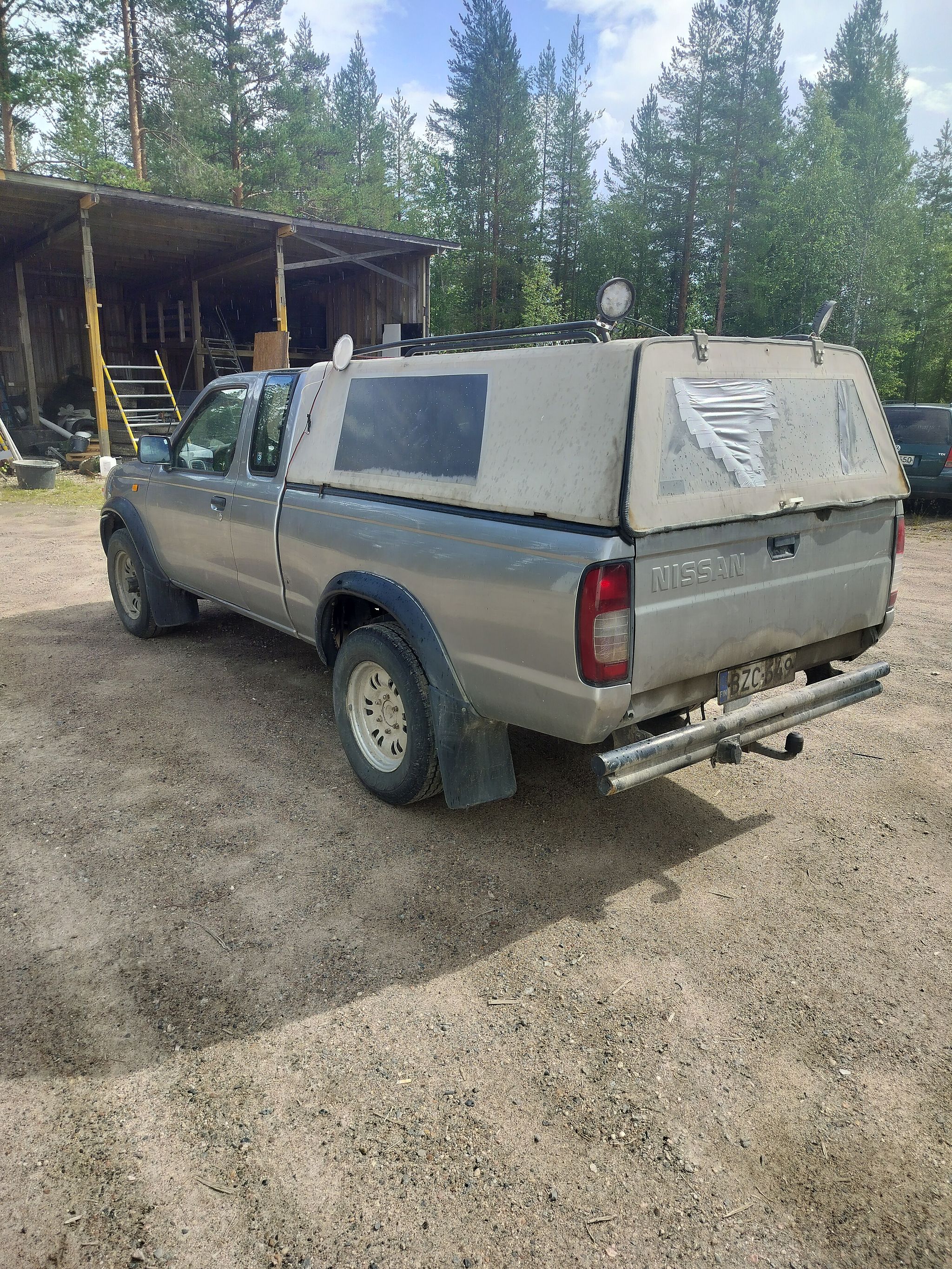 Image 7/10