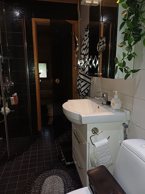 Image 7/14