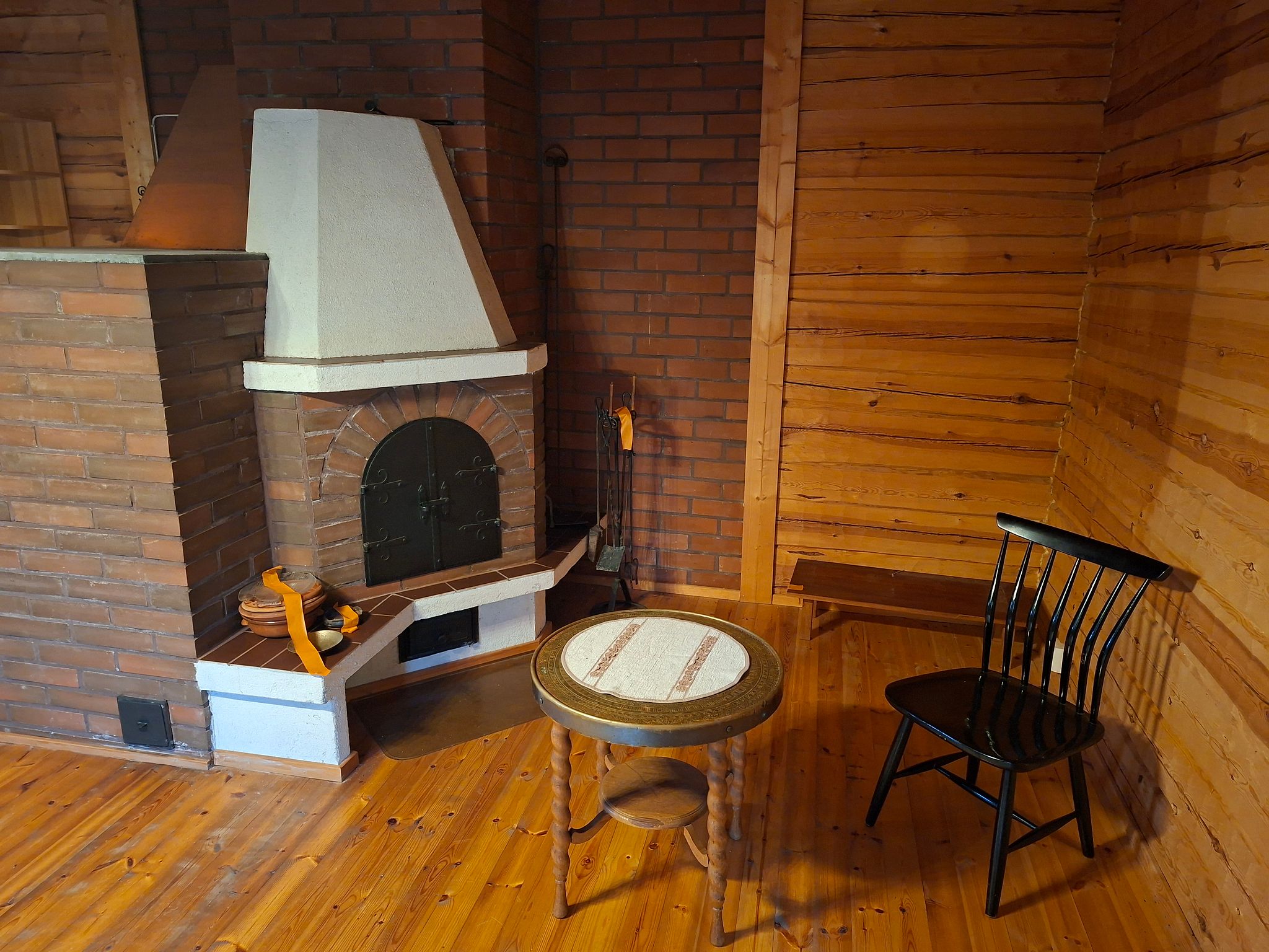 Image 14/20